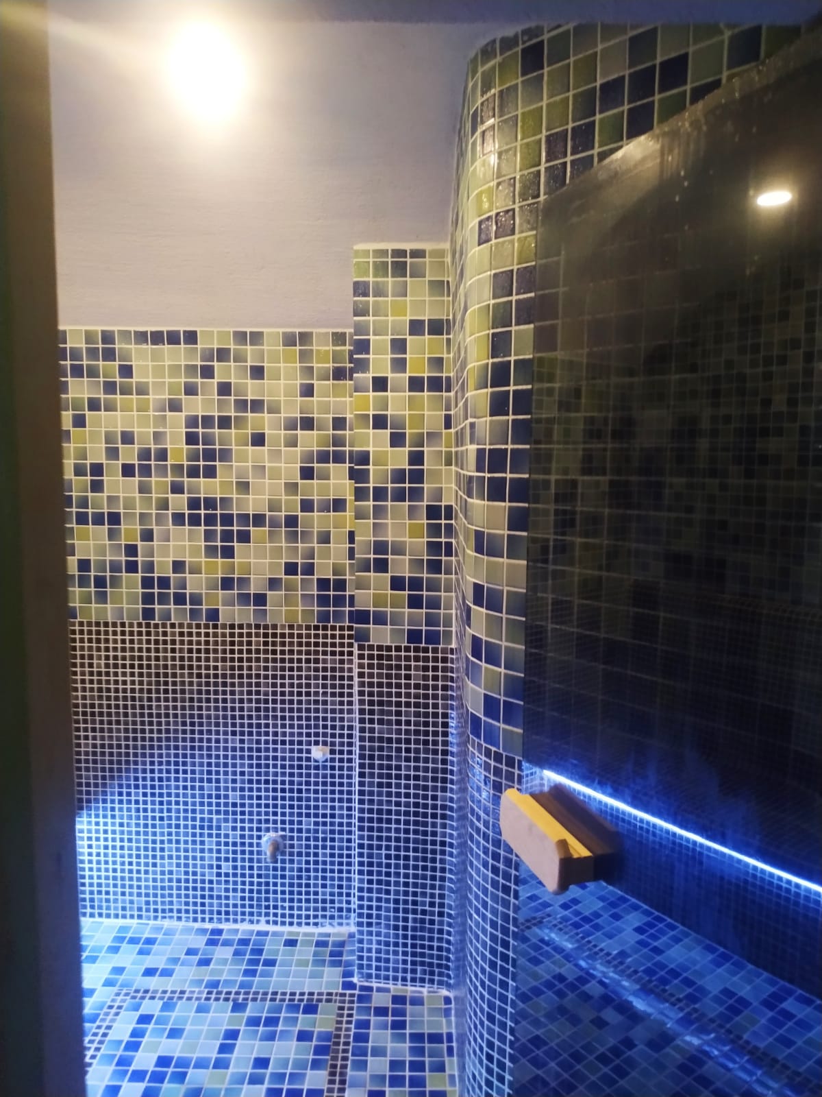 Buhar-odası-bursa-havuz-sauna